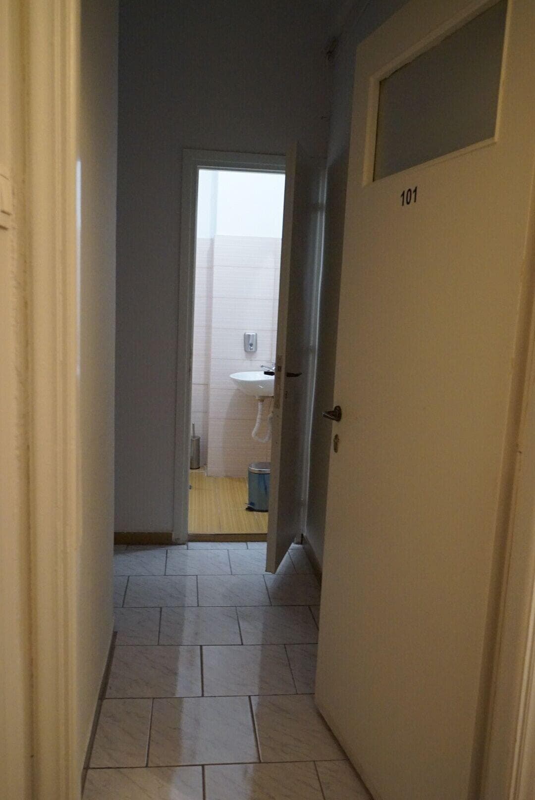 Orpheus Hotel, Lobby