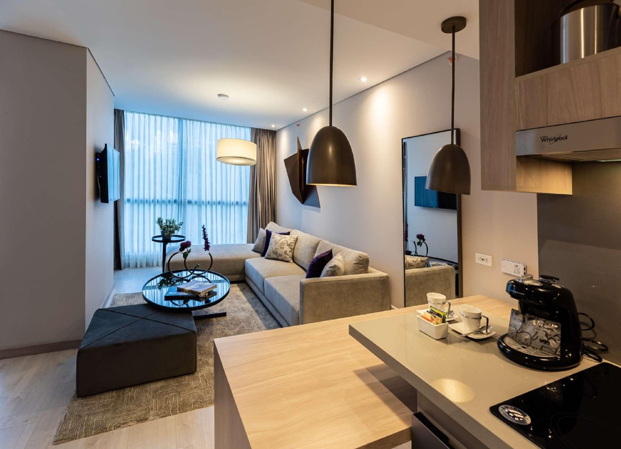 York Luxury Suites, Room