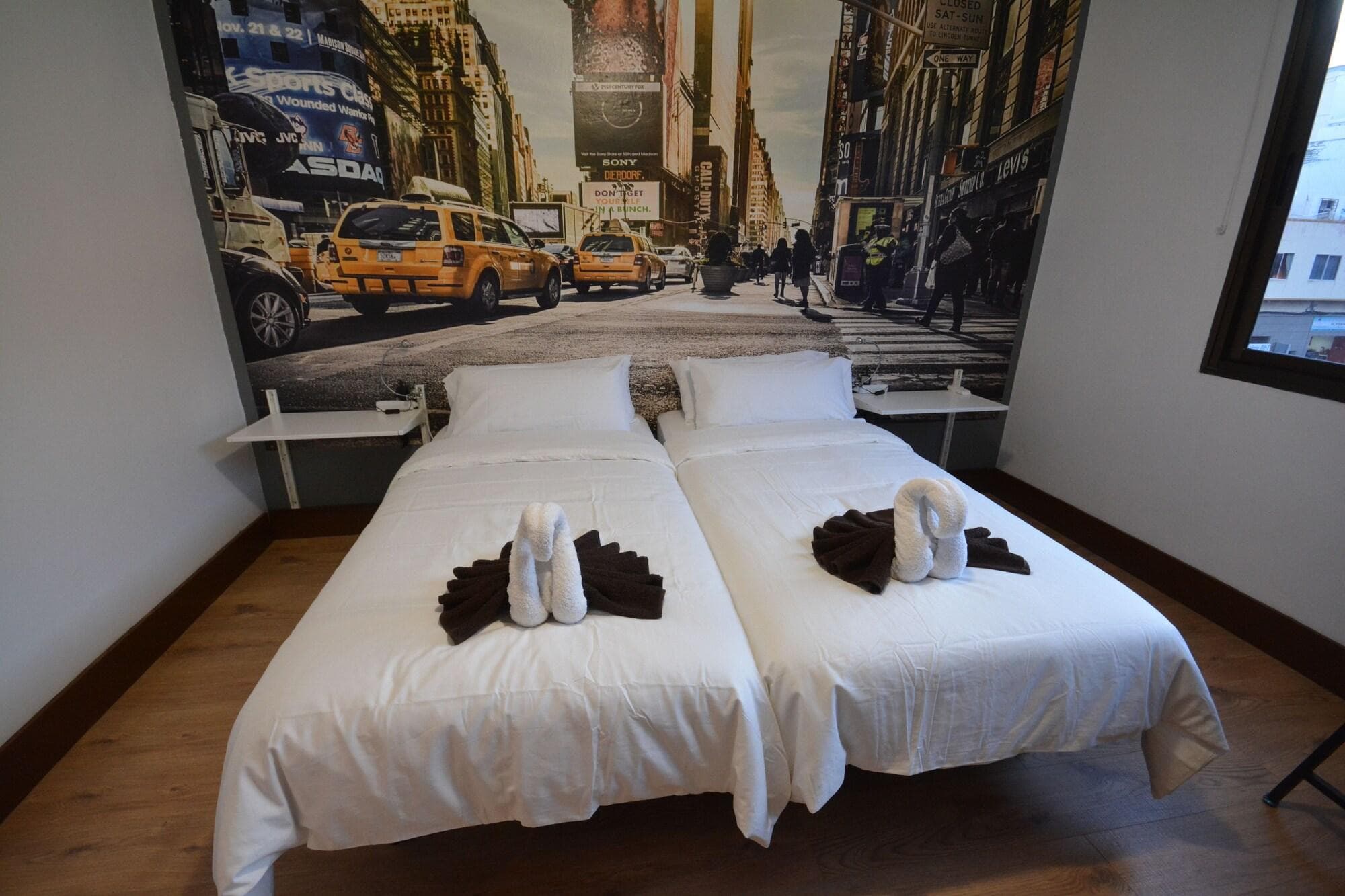 City Room Las Palmas, Room