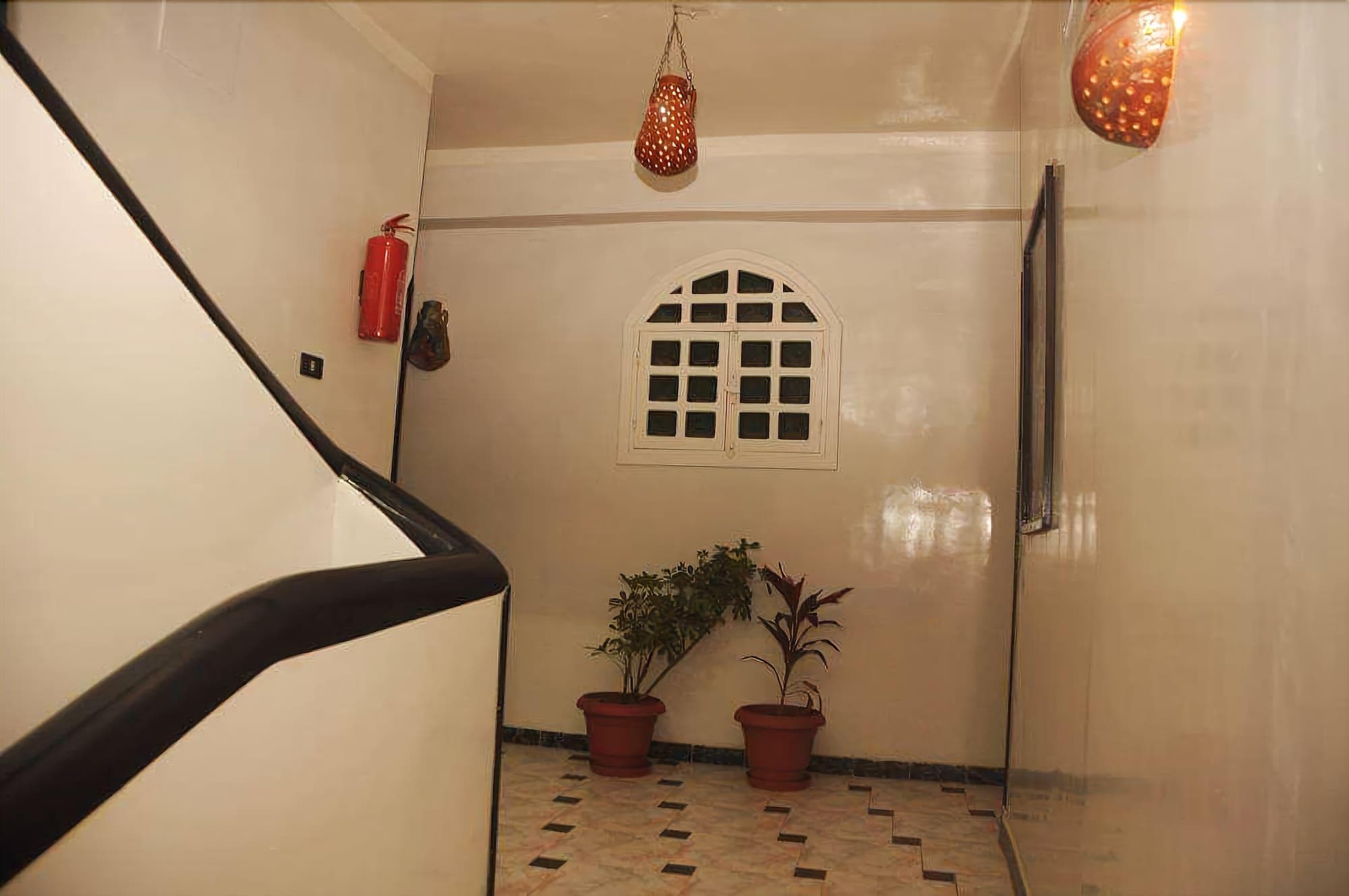 Happy Land Luxor, Lobby