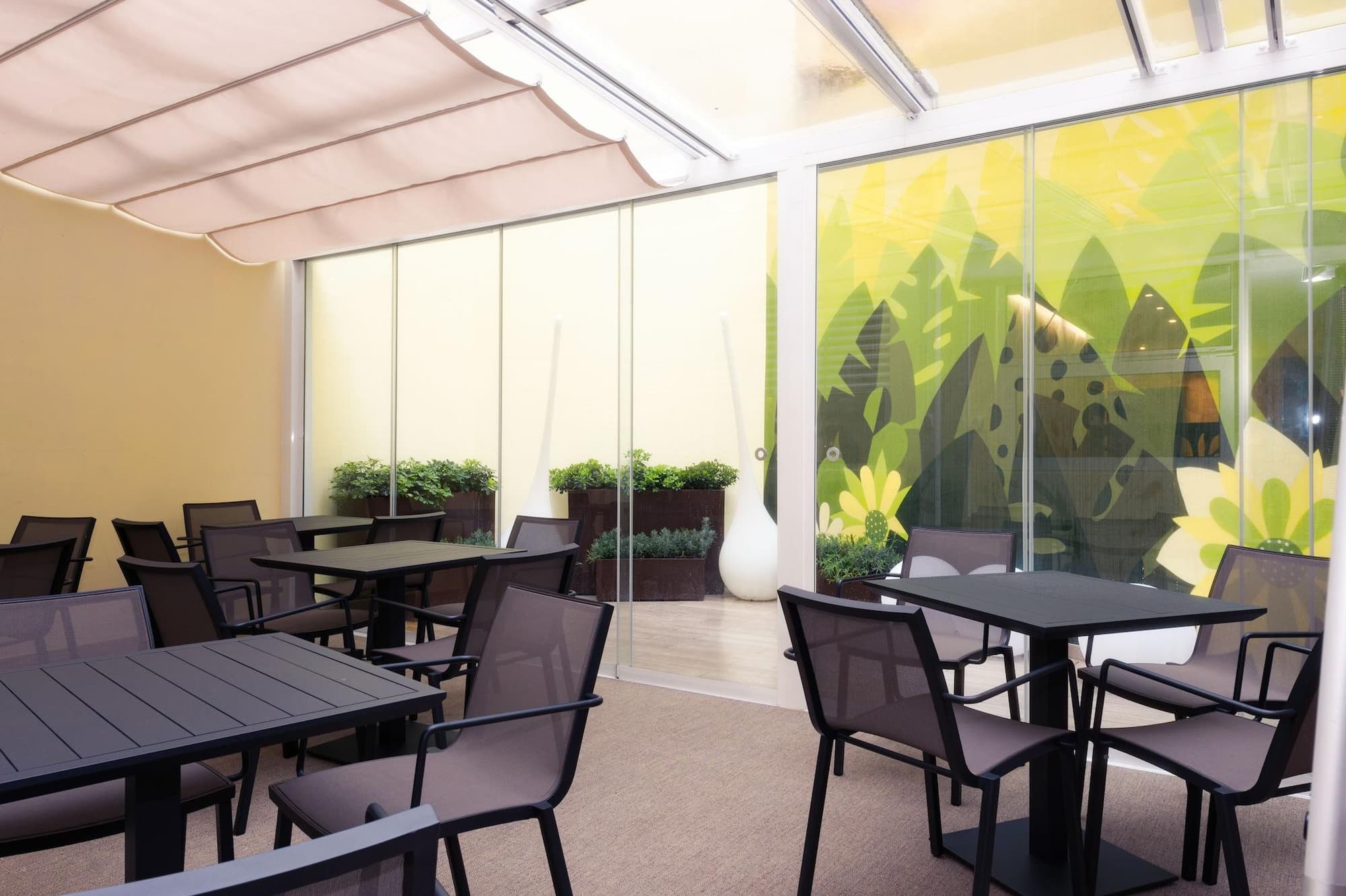 OMID Boutique Hotel
