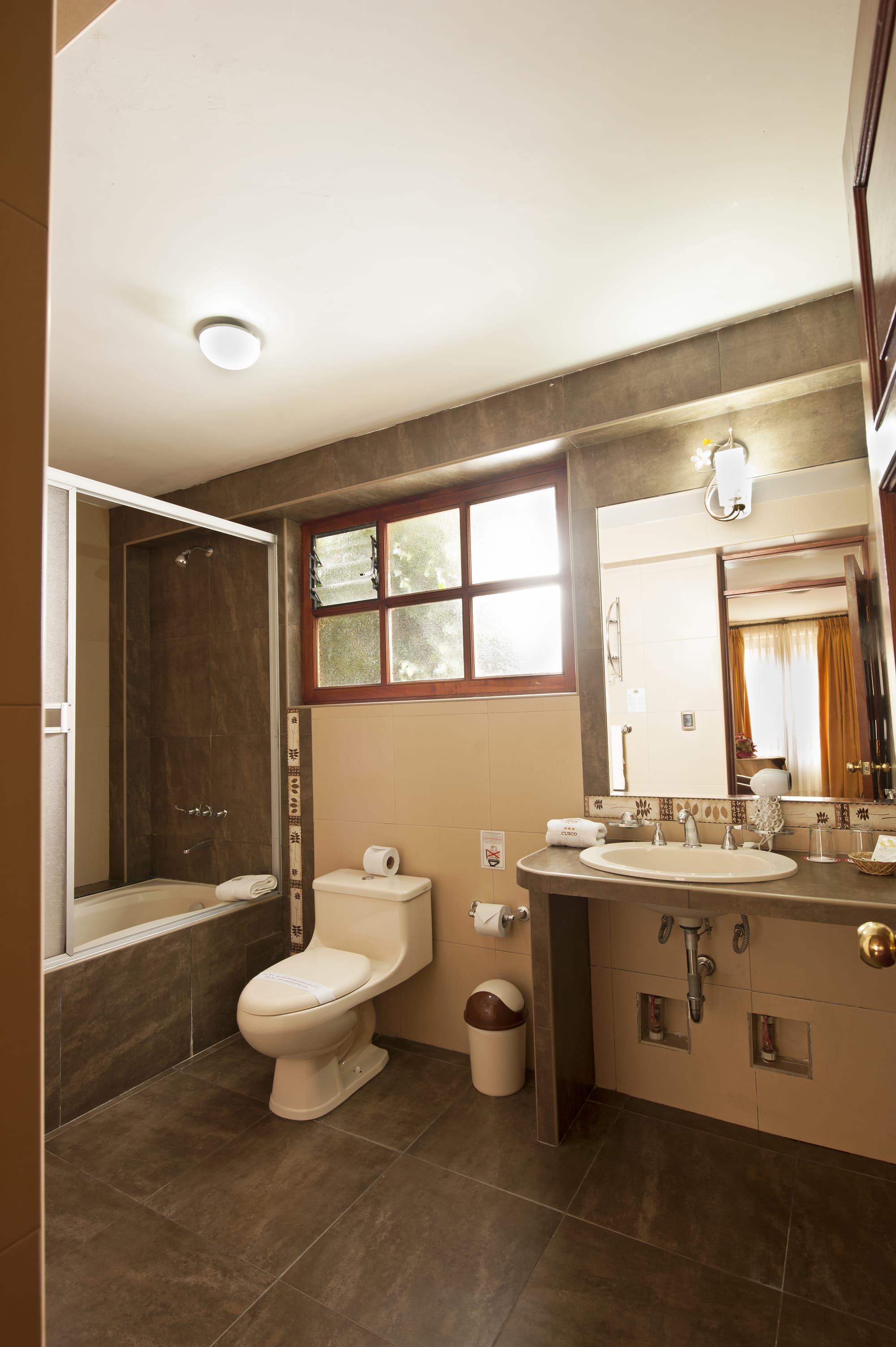 Hotel Mabey Urubamba, Room