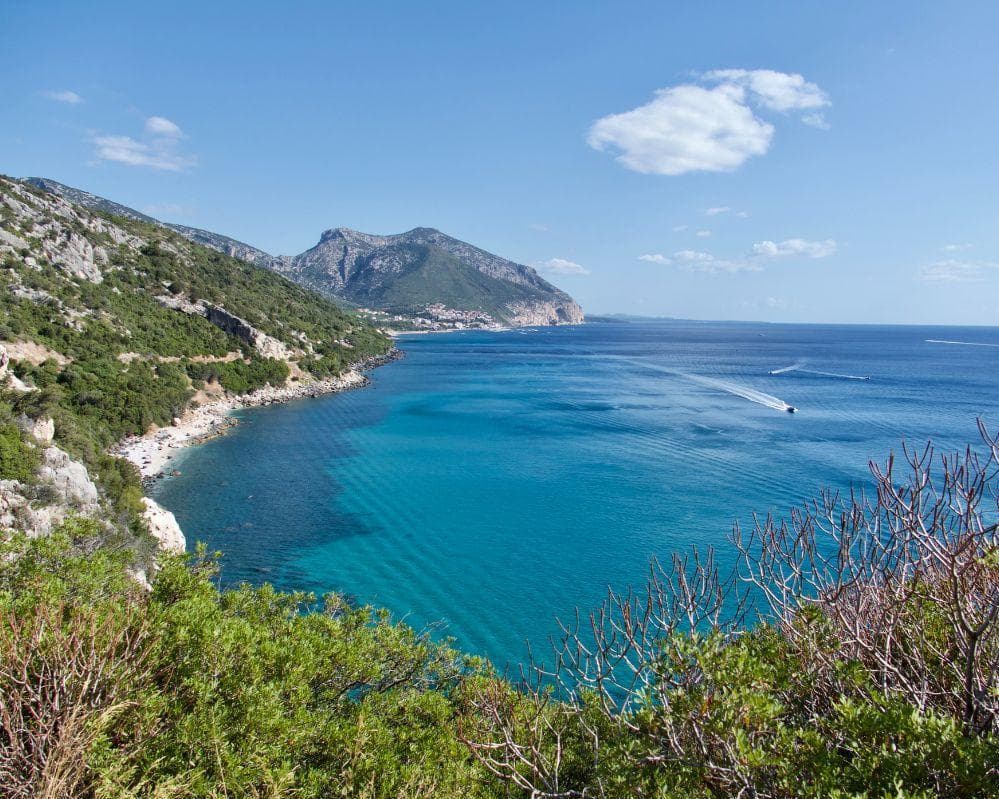 SARDEGNA PRIMI TUFFI Marina Resort