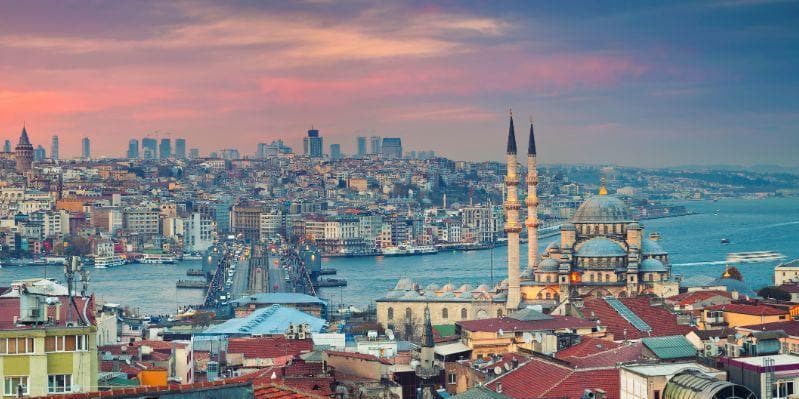 ISTANBUL / ITALIA