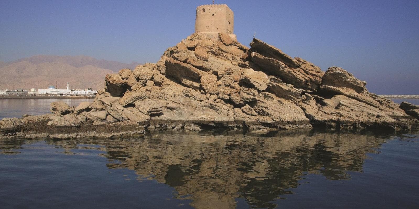 DAY 5: WAHIBA SANDS – SUR [200 km]