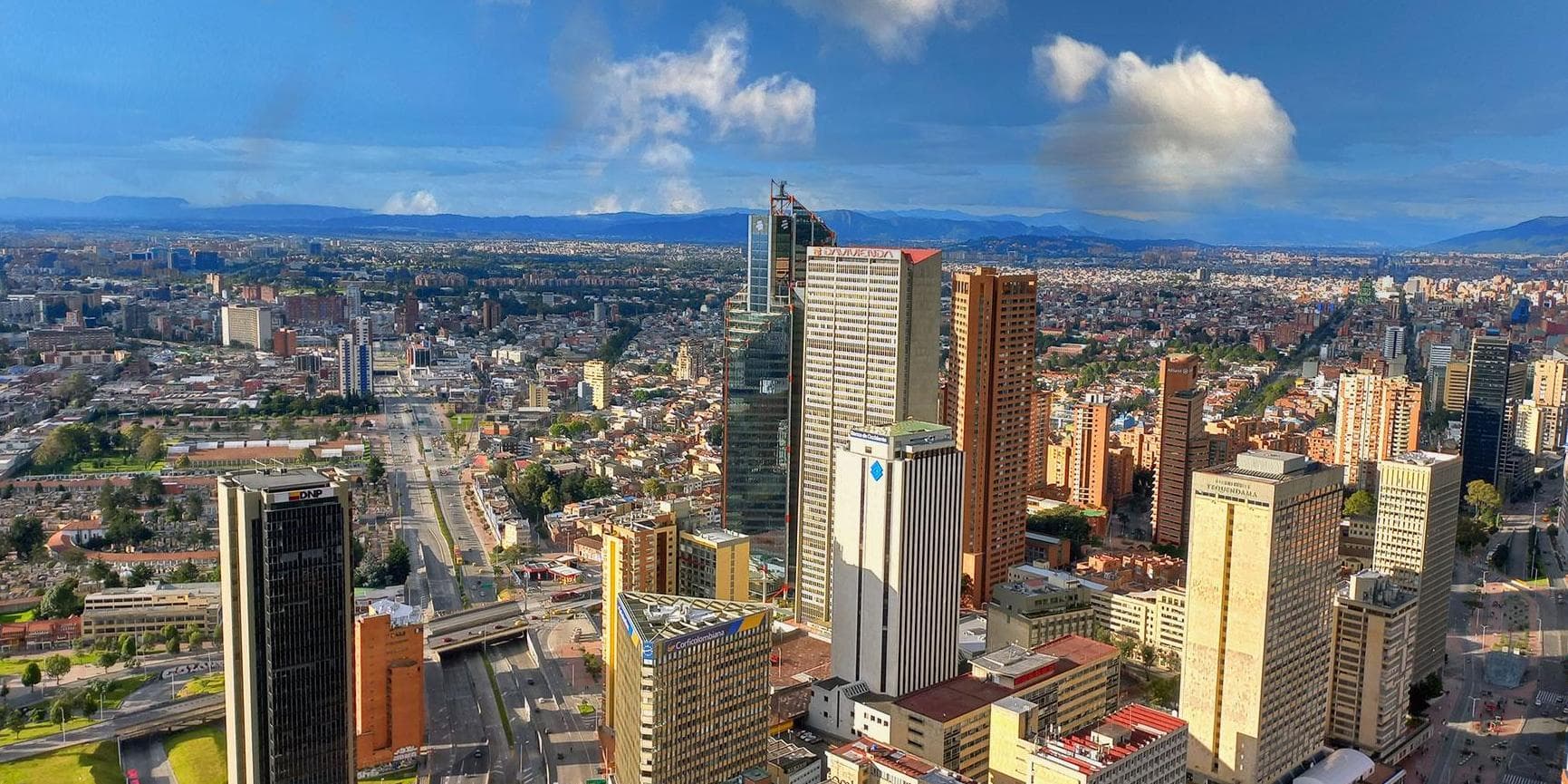 Día 5.  Bogotá - Traslado de salida 