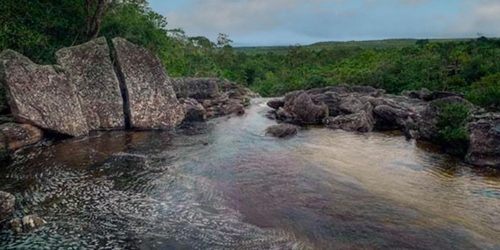 Día 4.  La Macarena y Bogotá - visita Bajo Lozada, traslado de salida y de llegada