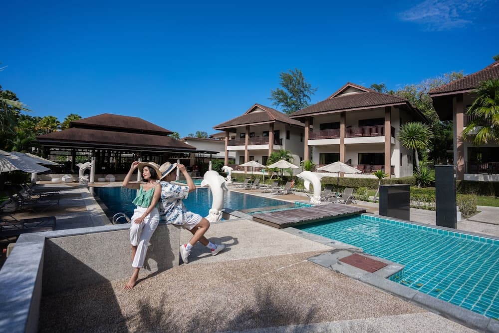 The Leaf Oceanside, Pool