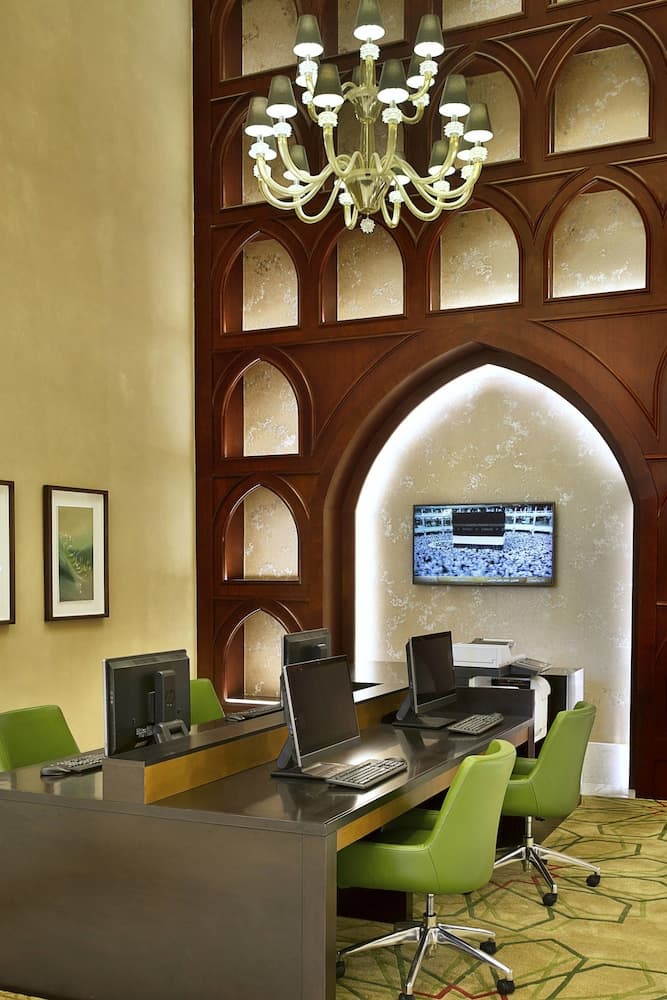 Jabal Omar Marriott Hotel, Makkah, Business Center