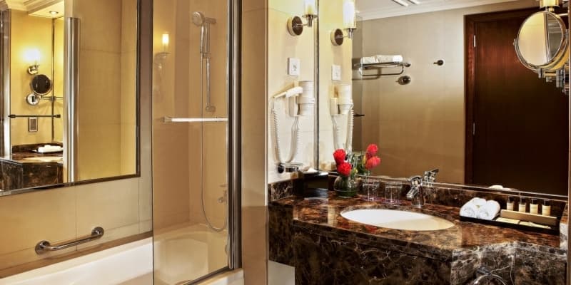 Park Regis Kris Kin Hotel