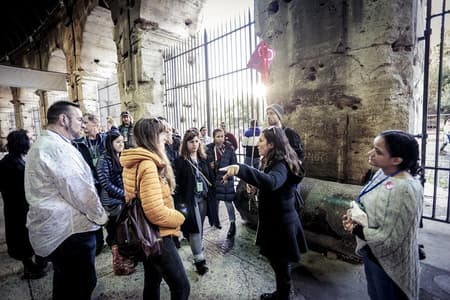 Visite guidée de la Rome antique : Colisée, Forum et Palatin - Ramassage