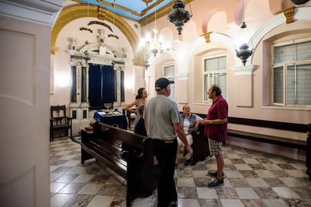 Private Jewish Heritage Tour: Diocletian's Palace Split And View