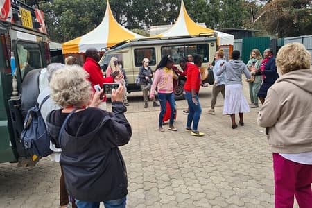 Karen Blixen Museum and Kobe Beads Center Day Tour