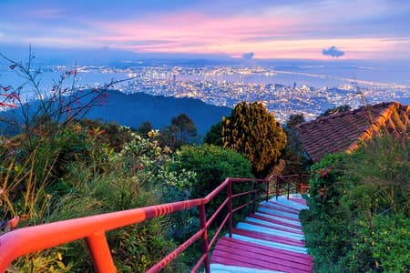 Penang City & Temple Tour With Penang Hill(Fast Lane)