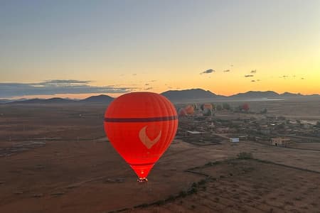 Luchtballonvlucht boven Marrakech met traditioneel ontbijt