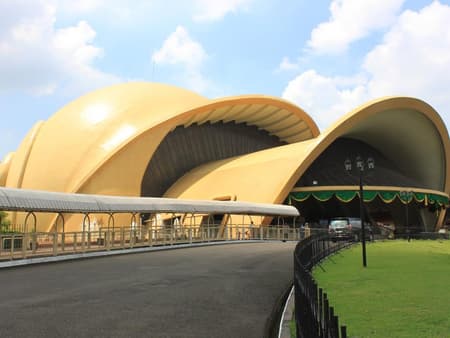 Indonesia in Miniature - Private Full-Day Tour