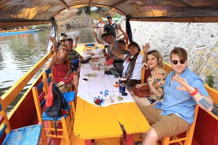 Offre spéciale à Mexico : Coyoacán, le musée Frida Kahlo, Xochimilco et l'Université nationale