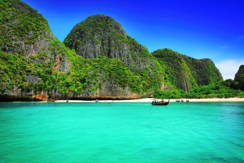 Phi Phi Beach Package 