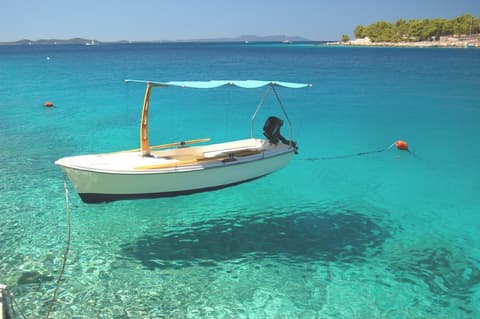 Dalmatian Highlights Zadar and Split Region Cruise (Standard Boat Category)