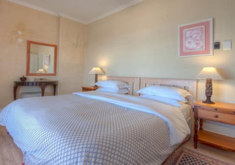 The Lookout Guest House, 