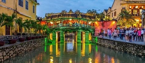 Vietnam Con Spiaggia di Nha Trang