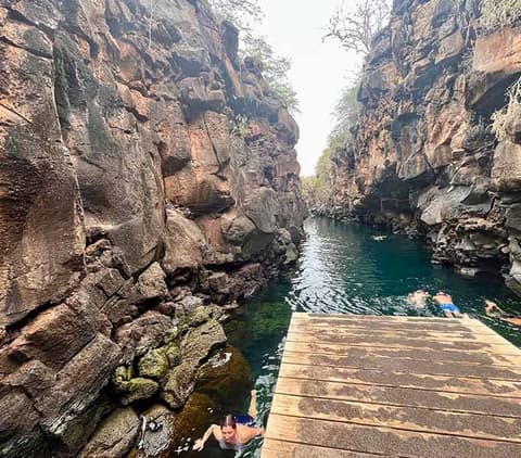 Guayaquil, Santa Cruz and San Cristobal Combined 8 days (Galapagos)