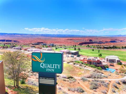 Quality Inn View of Lake Powell - Page, Exterior