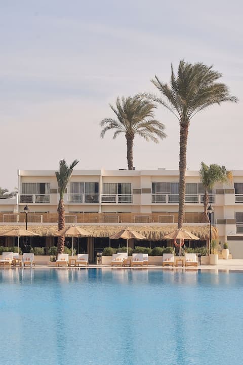 Pyramids Park Resort Cairo, Pool