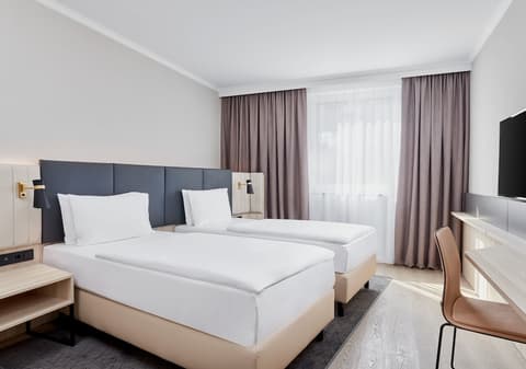Crowne Plaza Hamburg - City Alster by IHG, Room