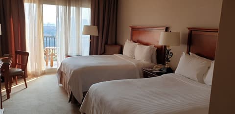 Cairo Marriott Hotel & Omar Khayyam Casino, Room