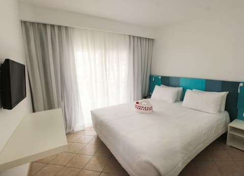 Viva Tangerine by Wyndham, A Trademark All Inclusive, Room