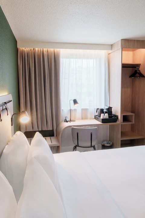 Campanile PRIME - Nice Airport, Room