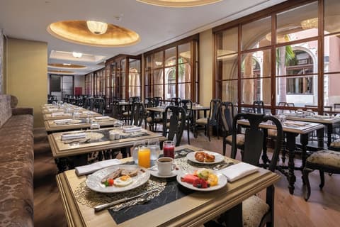 Santa Catalina, a Royal Hideaway Hotel, Breakfast area