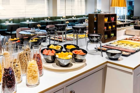 NH Brussels Stéphanie, Breakfast area