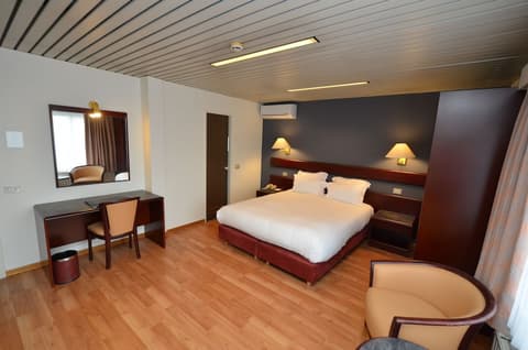 Bedford Hotel & Congress Centre, Room