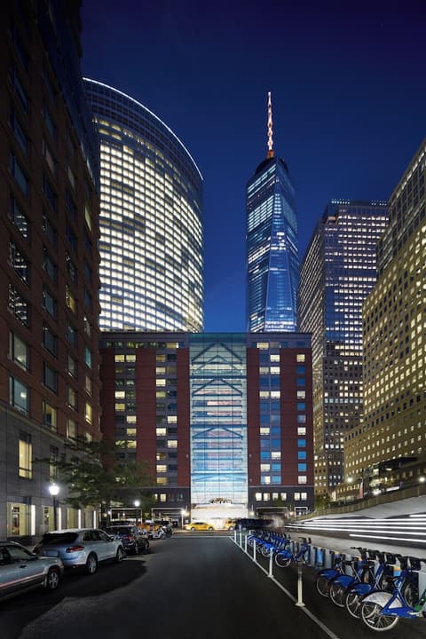 Conrad New York Downtown, Bicycling