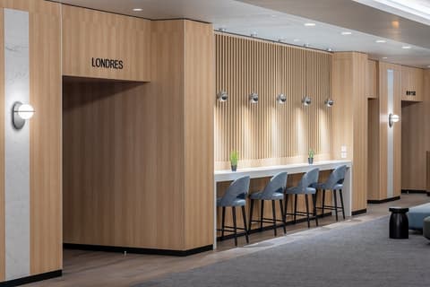 Crowne Plaza Geneva by IHG, Restaurant