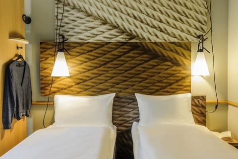 ibis London Docklands Canary Wharf, Room