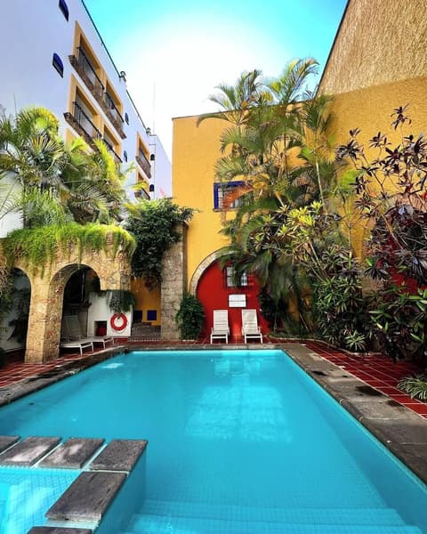 Hotel De Mendoza, Outdoor pool