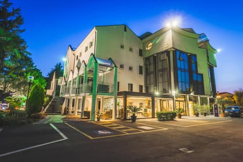 Park Hotel Ai Pini, Front of property