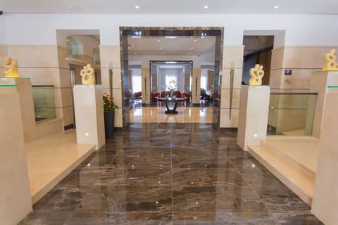 Maritim Antonine Hotel & Spa Malta, Interior entrance