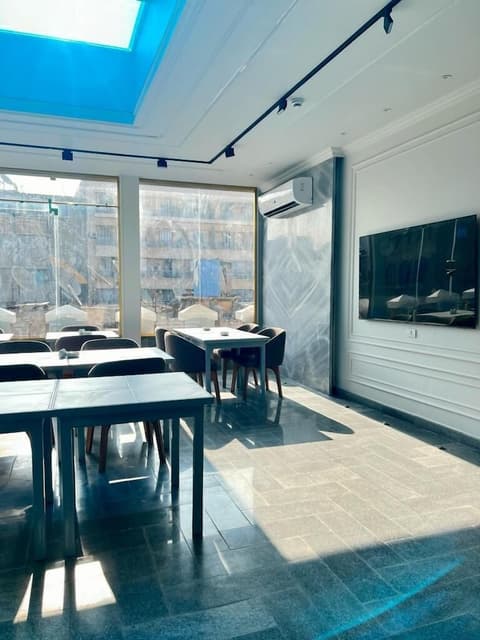 EL Farida Hotel, Restaurant