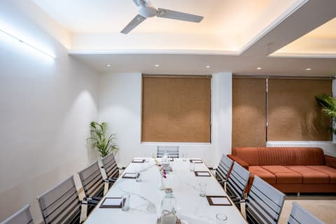 Regenta Place Raaj Agra, Living area