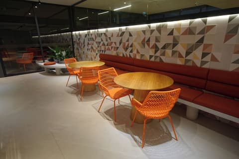 Golden Tower Express Nações Unidas by Fênix Hotéis, Reception