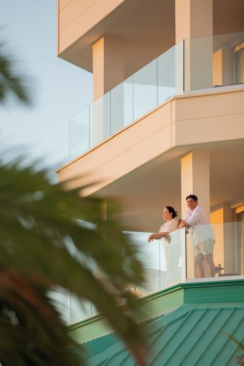 JOIA Aruba by Iberostar, Terrace/patio