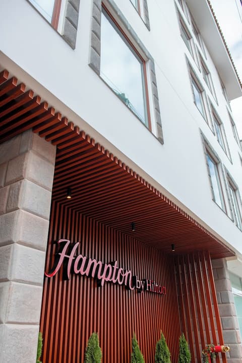 Hampton By Hilton Cusco, Front of property