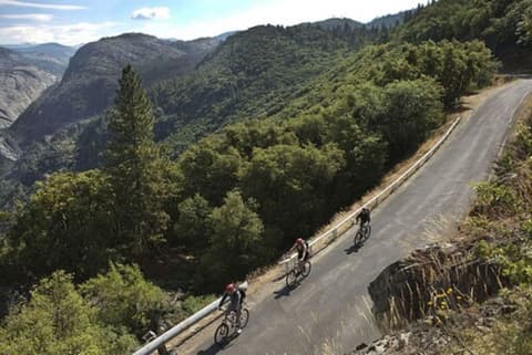 Rush Creek Lodge and Spa at Yosemite, Bicycling