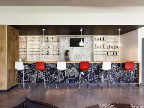 ibis México Alameda, Bar (on property)