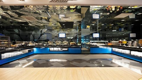 Holiday Inn Express Singapore Katong by IHG, Breakfast meal