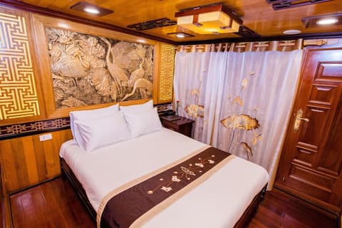 Victory Cruise, Room